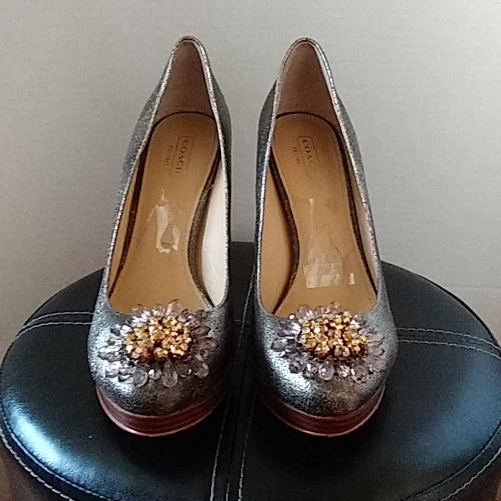 COACH HEELS 9M